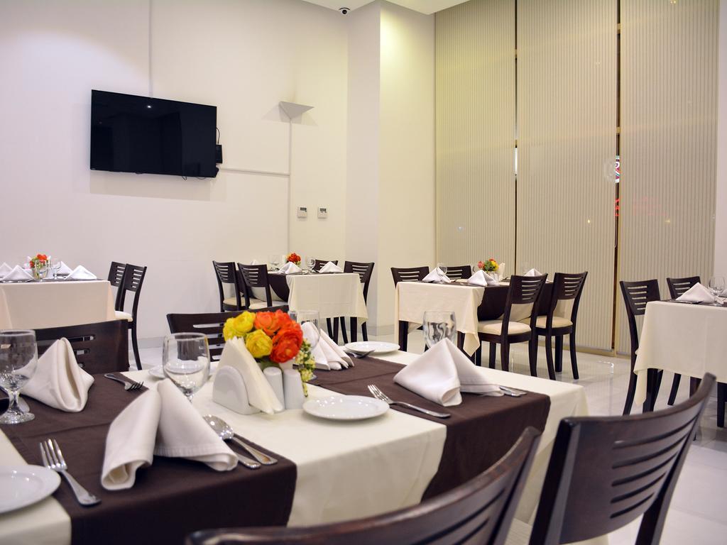 President Heights Aparthotel Manamah Buitenkant foto