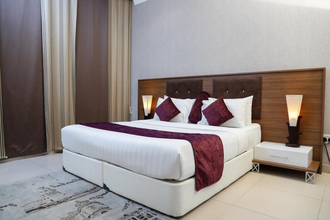 President Heights Aparthotel Manamah Buitenkant foto