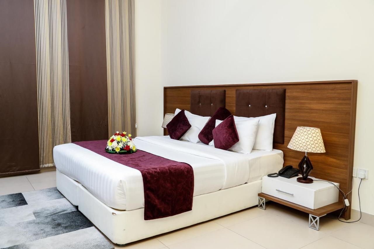 President Heights Aparthotel Manamah Buitenkant foto