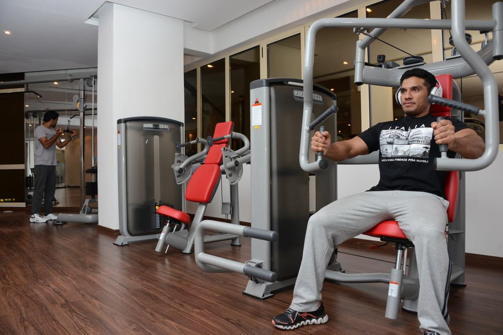 President Heights Aparthotel Manamah Buitenkant foto