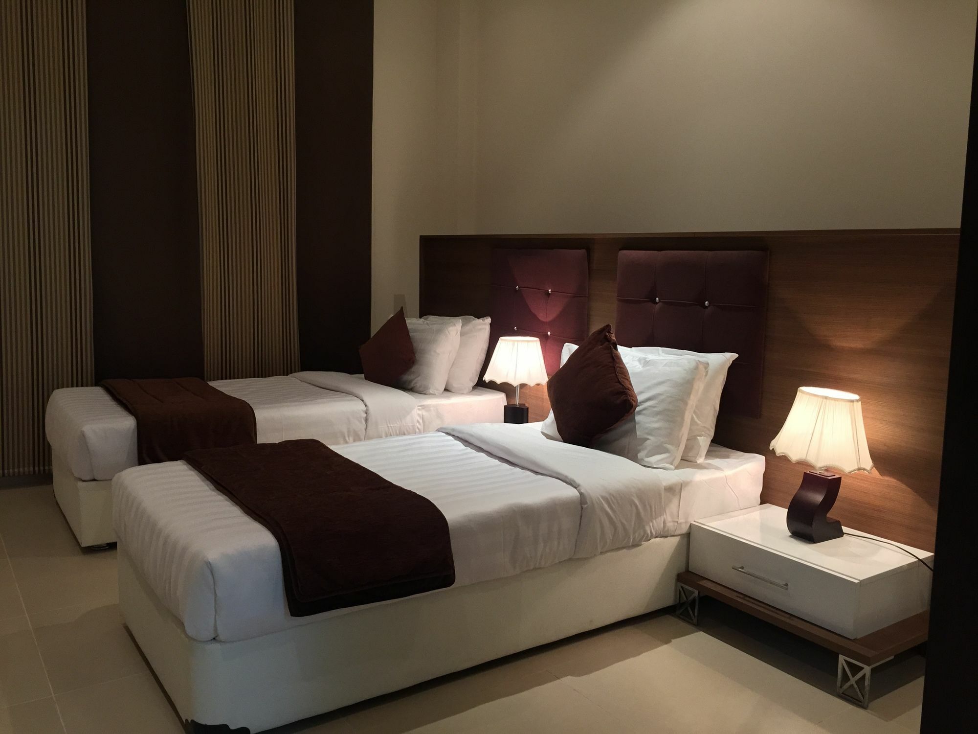 President Heights Aparthotel Manamah Buitenkant foto